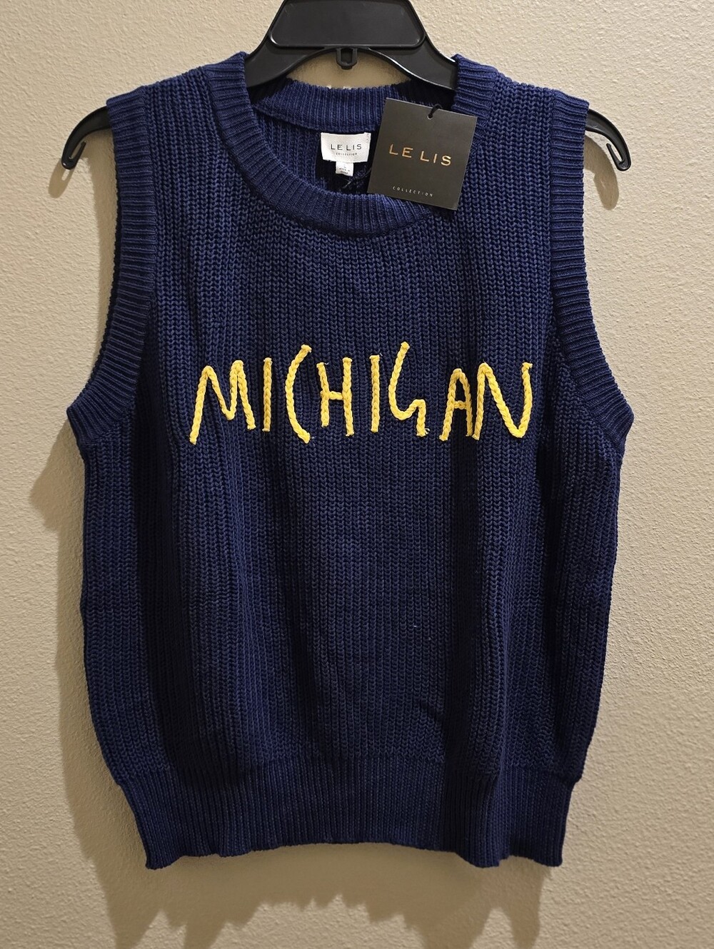 Le Lis University of Michigan Knit Sleeveless Sweater Vest Navy Yellow Size L - Picture 3 of 5